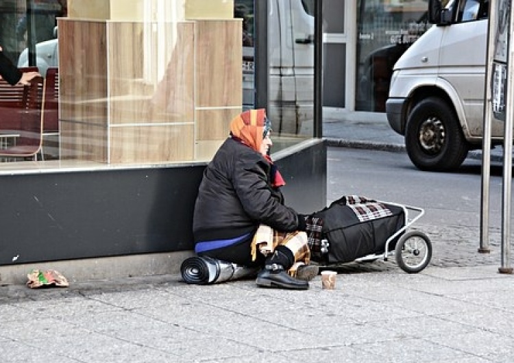  30 symptomów złych warunków życia. Sprawdź ilu z nich doświadczasz