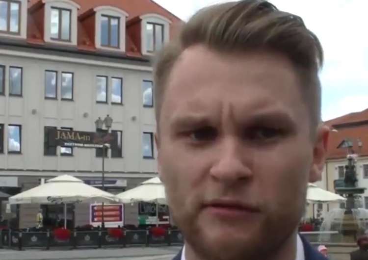 "Może ktoś przekaże Truskolaskiemu, że Zygmunt Komorowski, ojciec Bronisława, służył pod Łupaszką?"
