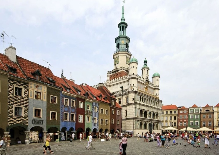 Poznań przyjął Europejską Kartę Równości deklarującą eliminację kobiecych i męskich "ról płciowych"