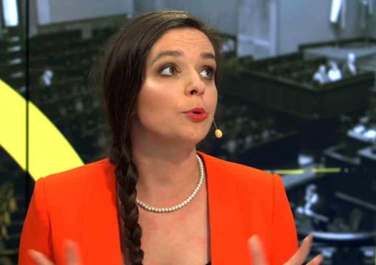 Jachira: "Wiwat opozycja! Wiwat Komisja! Matko, co teraz zrobi Duda?". Mocna kontra internautów