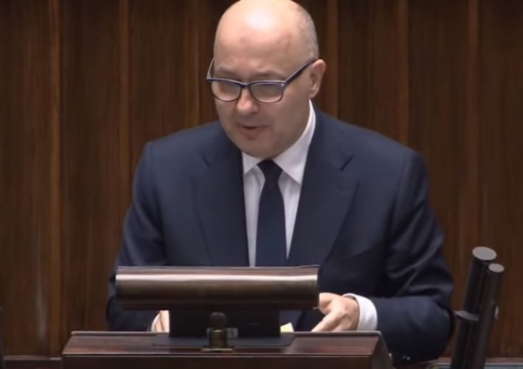 Poseł PO który zasłabł na mównicy sejmowej komentuje swój stan zdrowia. Wbija przy tym szpilę PiS