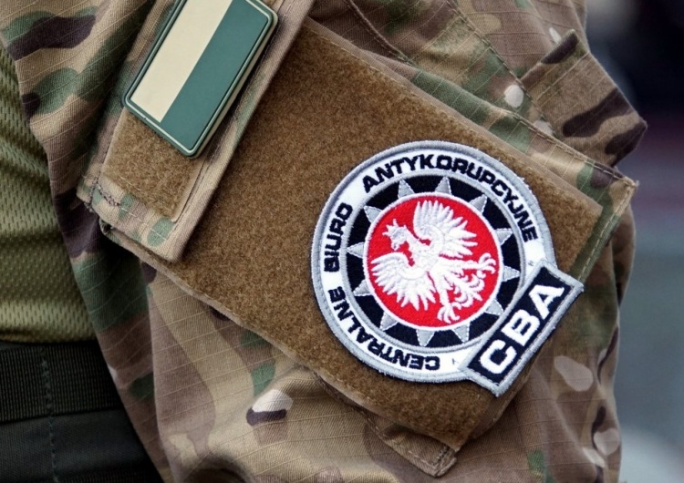 Korupcja w wołomińskim starostwie. CBA zatrzymała urzędnika i trzech deweloperów