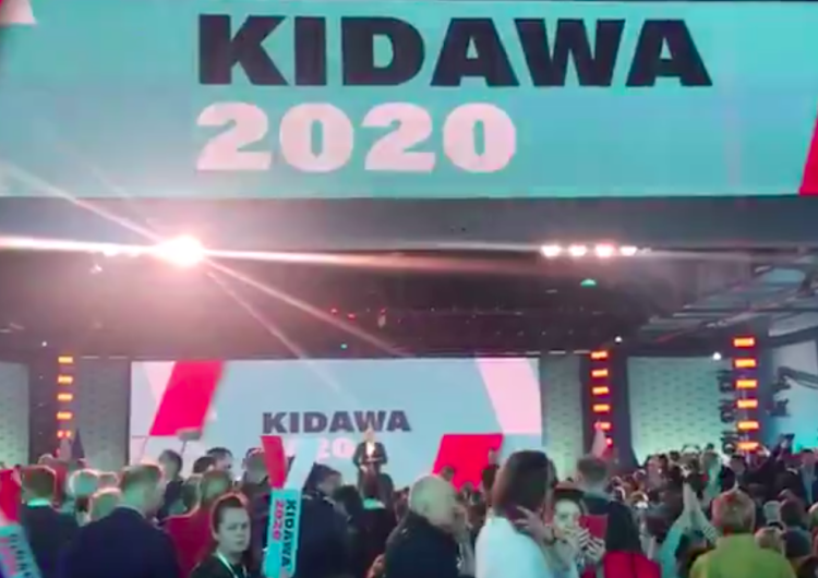 „Wystąpienia Budki nie pokazało nawet TVN24”. Wiceszef MSWiA zwraca uwagę na kilka szczegółów