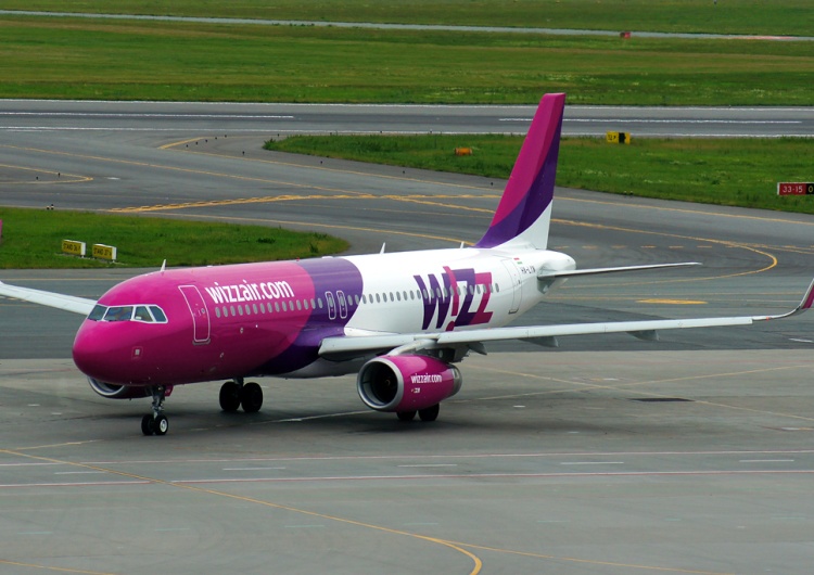 Kudak - Praca własna Z powodu koronawirusa Wizzair odwołuje część rejsów do Izraela