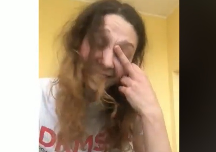  [video] Pacjentka z Krotoszyna nie ma koronawirusa, ale pokazuje f.cka i mówi o "gorszym sorcie"