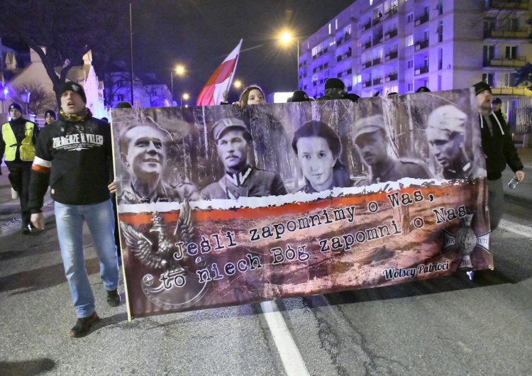 Tomasz Gutry [Nasza fotorelacja] Żołnierze Wyklęci - marsz z pod dawnego więzienia na Rakowieckiej