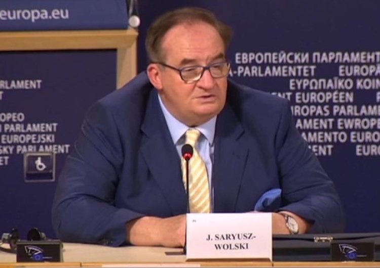 Zmiana narracji ws. ochrony granic UE. Saryusz-Wolski: Nikt nie zdejmuje niegdysiejszego odium potępienia