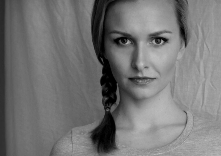 Internet trzęsie się z oburzenia po wyroku sądu, który kazał Natalii Nitek przeprosić Hansa G.
