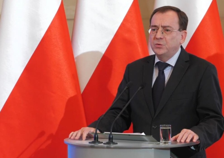  Szef MSWiA: Jeżeli będzie taka potrzeba, Polska jest w stanie wysłać 200 mundurowych do Grecji