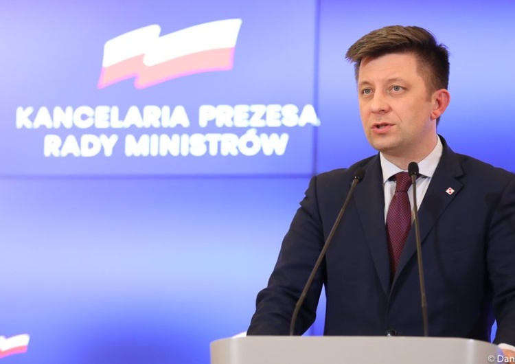 Koronawirus w Polsce. Szef KPRM: „Minister finansów wyda rozporządzenie zwalniające spirytus z akcyzy”