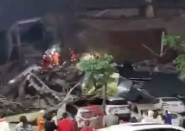  Chiny. Zawalił się hotel przeznaczony jako miejsce do kwarantanny. Co najmniej 10 ofiar