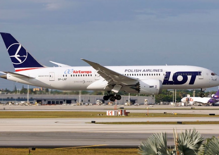  LOT i Wizzair zawiesiły wszystkie rejsy do Włoch