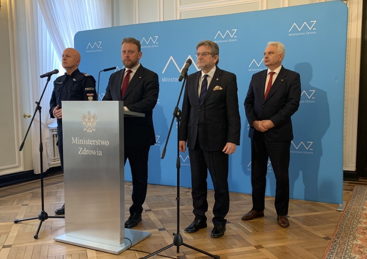 Trzy nowe przypadki zakażeń koronawirusem w Polsce