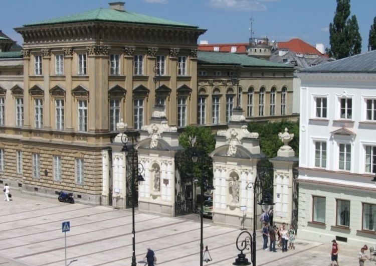 Koronawirus. Uniwersytet Warszawski odwołuje wszystkie wykłady i zajęcia dla studentów
