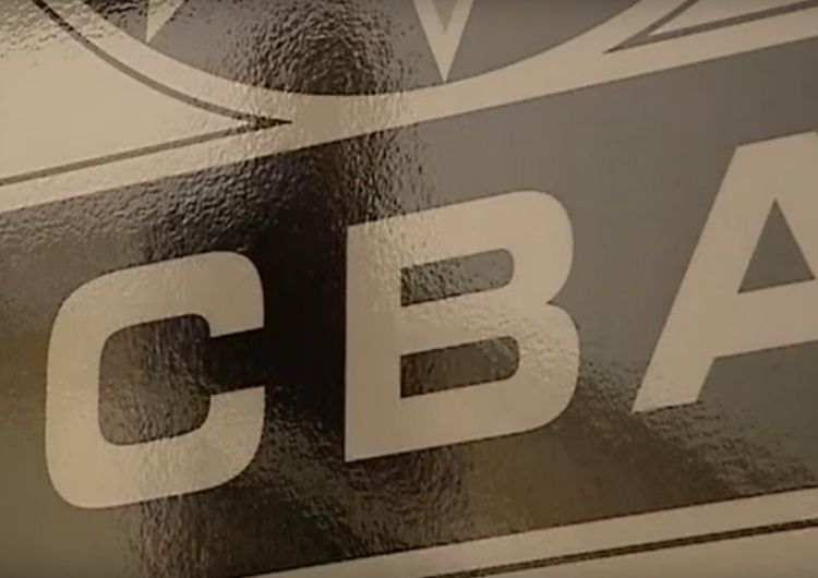 CBA zatrzymało urzędników warszawskiego ratusza w sprawie dzikiej reprywatyzacji