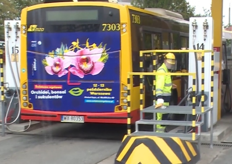 Screen Kwarantanna u osoby na stanowisku kierowniczym w MZA. Rozkłady autobusów pozostają bez zmian