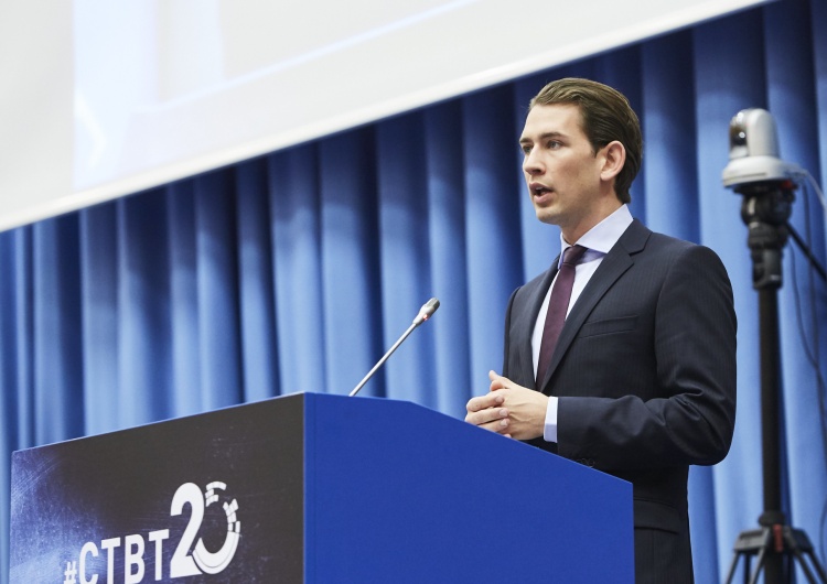 Austria: Od dziś zakaz organizowania zgromadzeń publicznych dla więcej niż pięciu osób