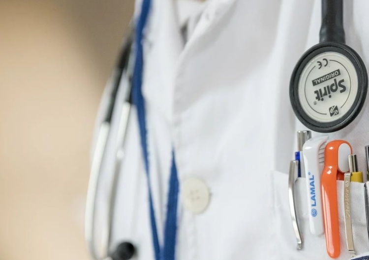 Ordo Iuris: Prawa i obowiązki Polaków w czasie epidemii koronawirusa - poradnik