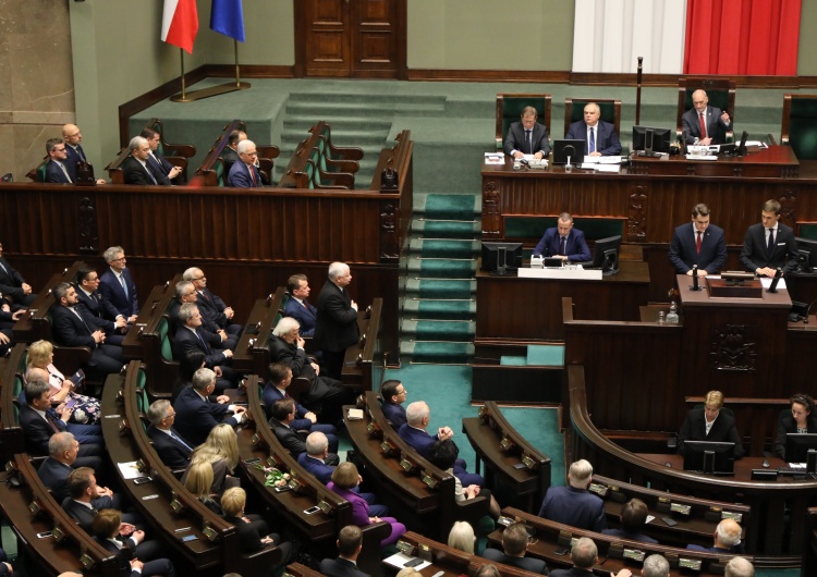 Sejmowa komisja finansów przeciw większości senackich poprawek do specustawy z tarczy antykryzysowej
