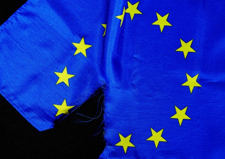 Dariusz Łaszyca: Atak Unii Europejskiej na państwa narodowe!