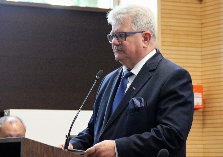 Tadeusz Majchrowicz: To wchodzenie z butami w uprawnienia Prezydenta