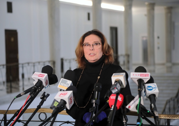 Kidawa-Błońska grzmi: To jest jawne łamanie konstytucji, wszelkich zasad