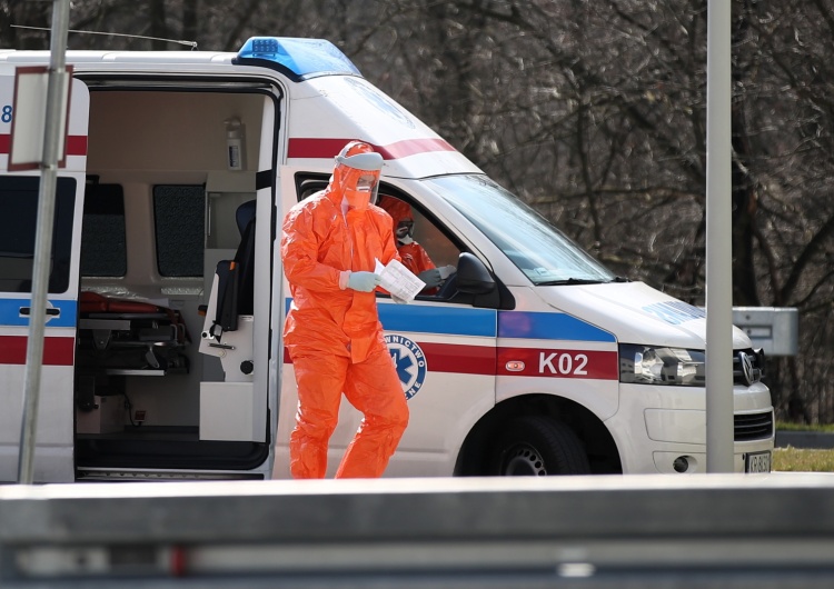 Ministerstwo Zdrowia: Zmarło kolejne sześć osób zakażonych koronawirusem. 117 nowych przypadków