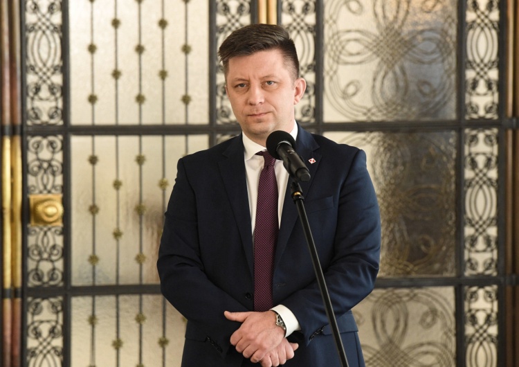 „Mam nadzieję, że będziemy dalej współpracować”. Szef KPRM zapytany o działania Gowina