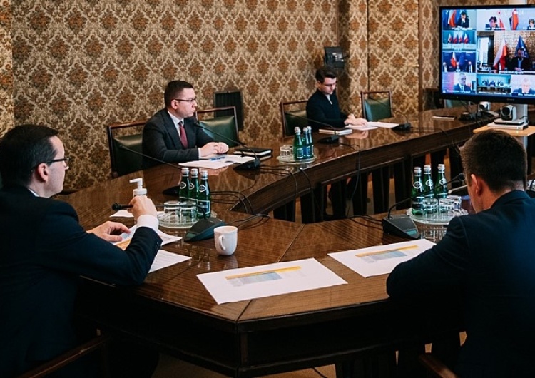 Dziś rząd zajmie się projektem rozszerzenia tarczy antykryzysowej