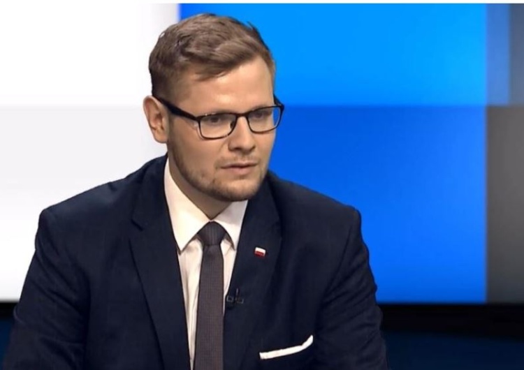 Minister Woś: W Światowy Dzień Zdrowia dostałem taką dobrą wiadomość - nie mam już wirusa!
