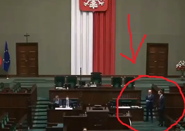  [video] Hit. "To jest dobre dla przedsiębiorców". Budka i Kosiniak-Kamysz chwalą Tarczę Antykryzysową?