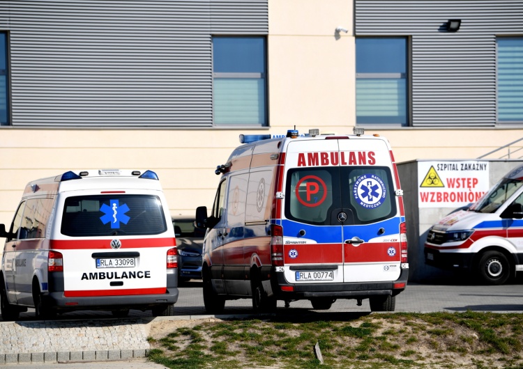 Alarmujące dane GIS. Podano gdzie najczęściej dochodzi do zakażeń koronawirusem SARS-CoV-2
