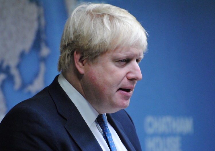 Boris Johnson: Zawdzięczam życie pracownikom służby zdrowia. Nie wiem, jak im dziękować