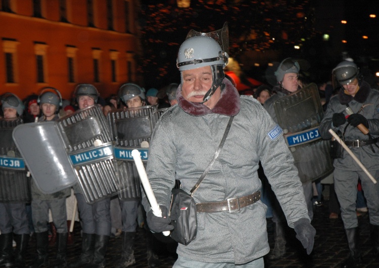 T. Gutry Lech Wałęsa: "Kiszczak znał wiele zbrodni komunistycznych i niczego nie ujawnił. Ujawnił mnie..."