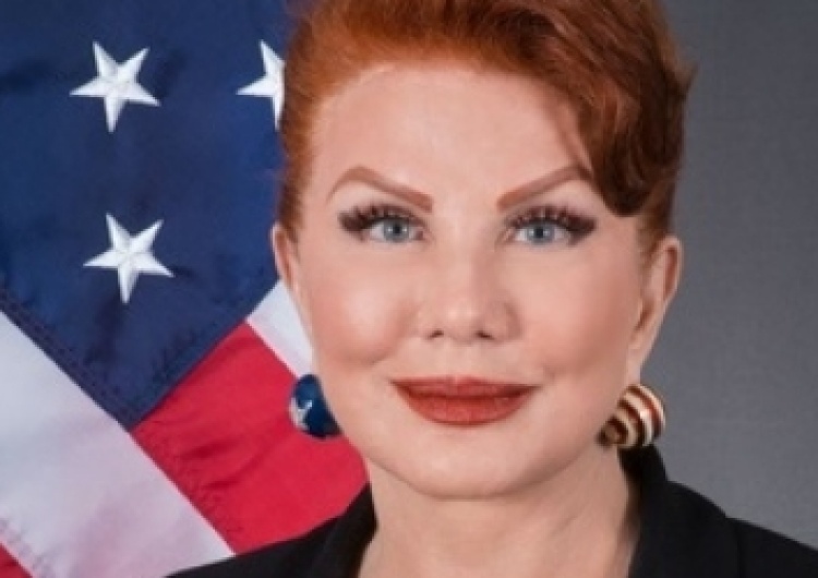 Mosbacher: Dziękujemy Polsce za wysłanie misji medycznej do Chicago. Razem jesteśmy silniejsi