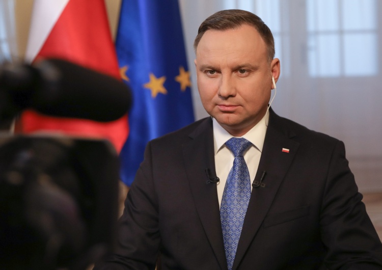  Prezydent Duda: Precz z manipulacją i kłamstwem!