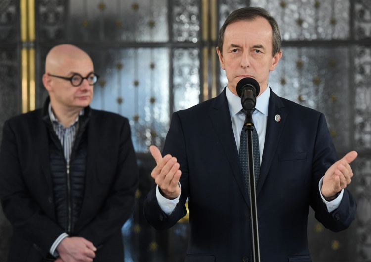 Grodzki wygłosi dziś orędzie w telewizji publicznej. Tematem głosowanie korespondencyjne