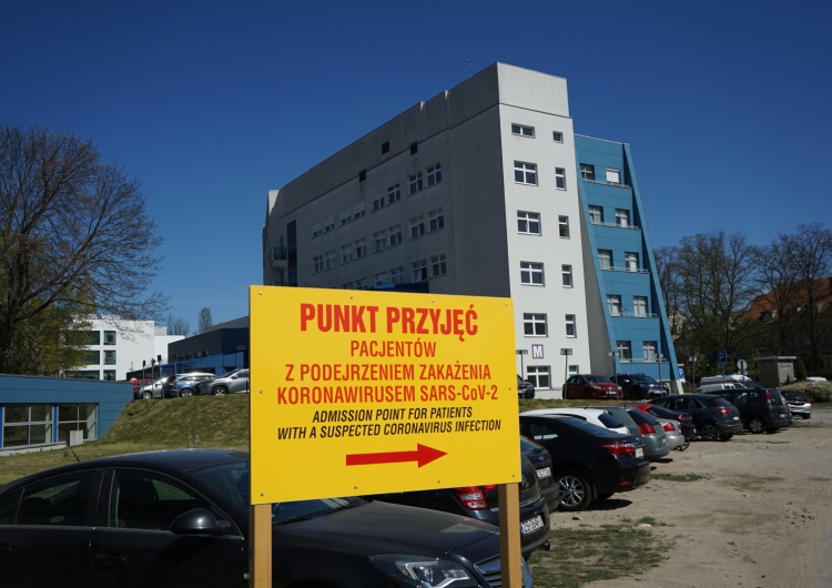  Gwałtowny wzrost liczby ofiar COVID-19. Nowy raport Ministerstwa Zdrowia