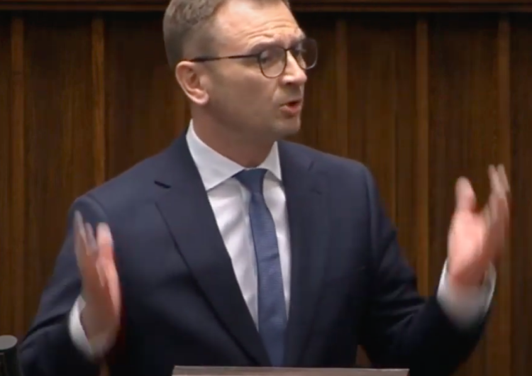  [WIDEO] Nitras: "Marszałek Terlecki ma nową, fajną fryzurę!"