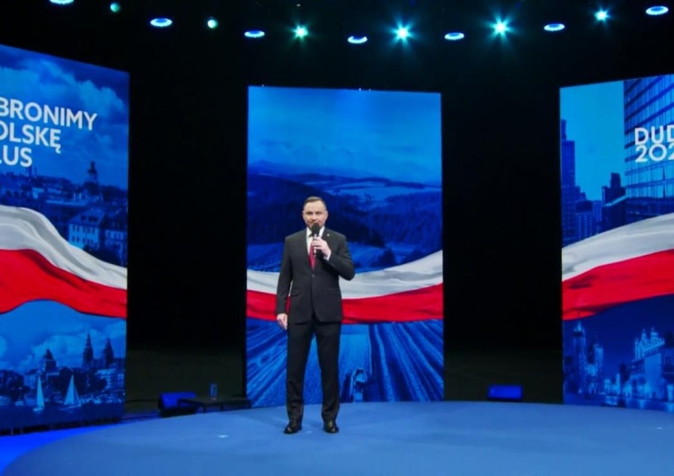  [video] Trwa konwencja programowa Andrzeja Dudy. Wysłuchaj niecodziennej aranżacji Hymnu