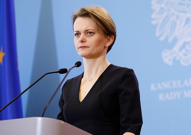 Emilewicz: Czas podnieść zasiłek dla bezrobotnych
