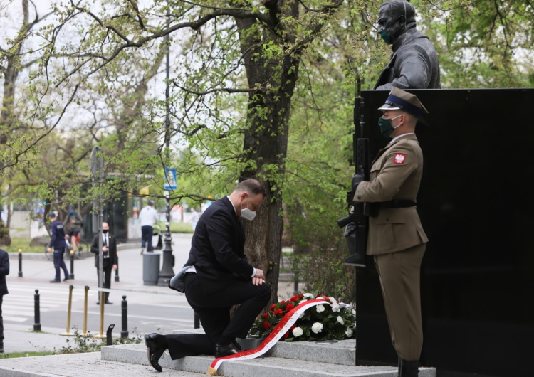 Leszek Szymański "Żeby Polska była Polską". Prezydent składa  hołd uczestnikom trzeciego powstania śląskiego