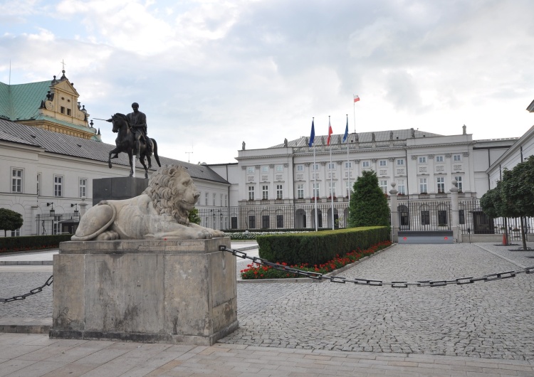 Jorge Láscar / CC BY 2.0 "Podobno Onet rozważa". Andrzej Duda odniósł się do pogłosek o swojej dymisji