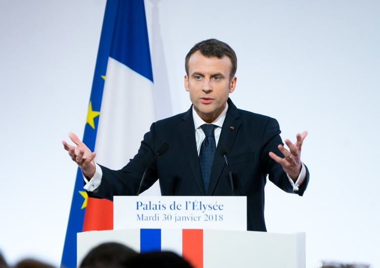 Jacques Paquier / CC BY 2.0 Po chwili przerwy, Francuzi znowu przestają wierzyć swojemu rządowi