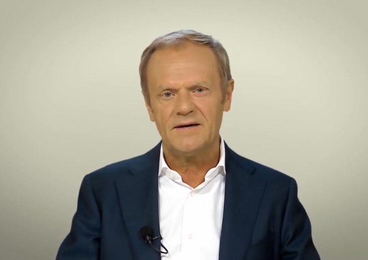 Tusk kpi: "Był kiedyś taki dowcip: demokracja na Białorusi...". Wybranowski: Mnie się przypomina, jak...