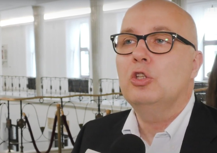 "Pewien problem". Kto wg propozycji PO będzie głową państwa po upłynięciu kadencji? Poseł PO nie wie
