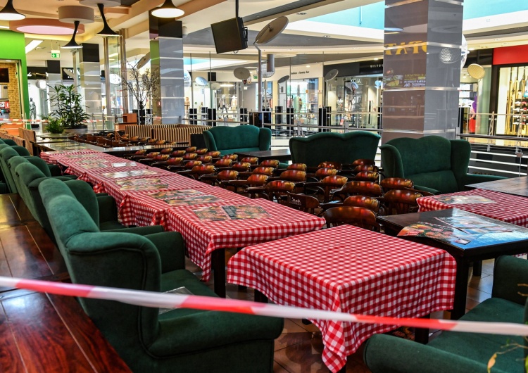  Kiedy otwarcie pubów i restauracji? Padła nieoficjalna data