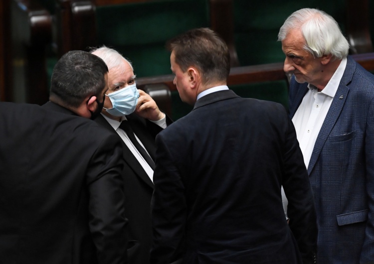  Trwa spotkanie władz PiS na Nowogrodzkiej