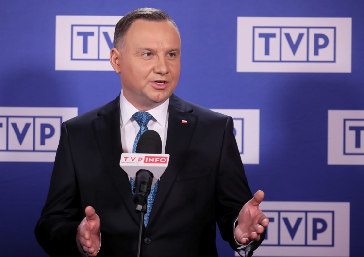  "Wiedziałem, że rozmowy trwają w trakcie debaty". Prezydent zapytany o spotkanie Kaczyńskiego z Gowinem