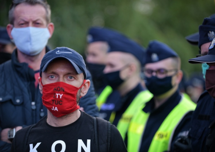 Policja zatrzymała uczestników protestu przedsiębiorców; wśród nich Pawła Tanajno